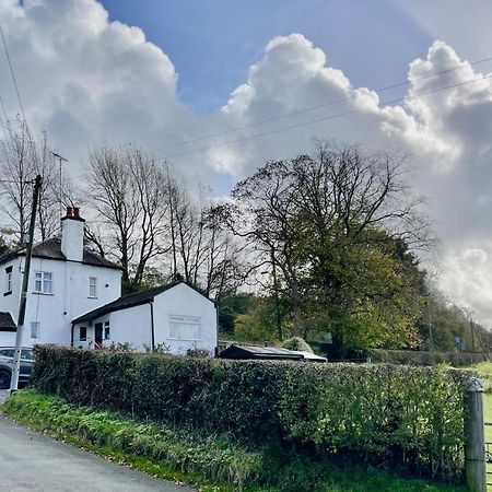 Tollgate House - Luxury Cozy Cottage - Huge Hot Tub - Alton Towers تشيدل المظهر الخارجي الصورة