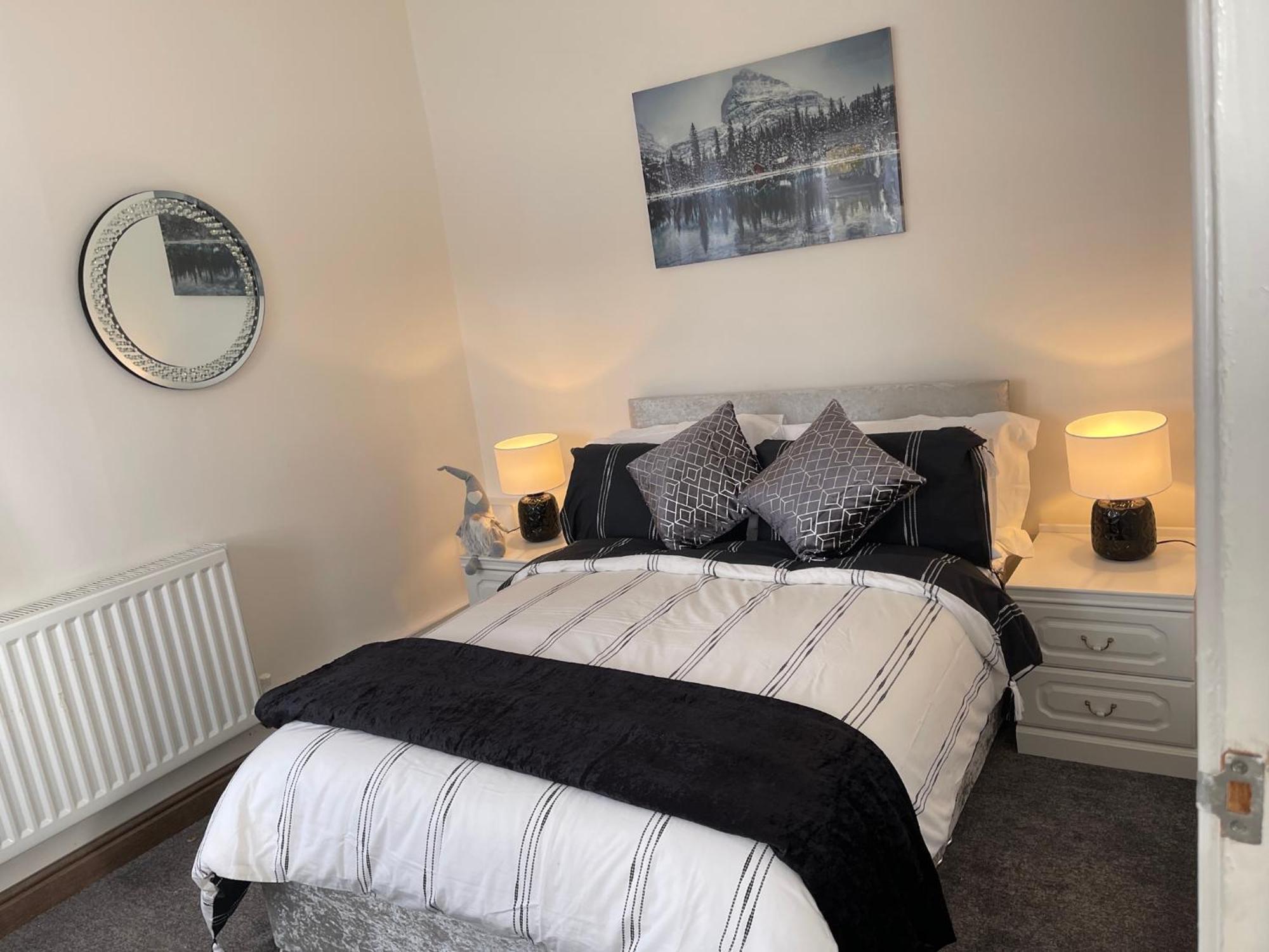 Tollgate House - Luxury Cozy Cottage - Huge Hot Tub - Alton Towers تشيدل المظهر الخارجي الصورة